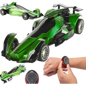 Autko RC zdalnie sterowane głosem z zegarkiem