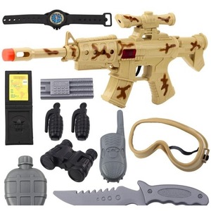 Karabin wojskowy z akcesoriami