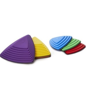 Kolorowe sensoryczne kamienie rzeczne 6el