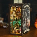 Miniaturowy domek Book Nook Karty tarota
