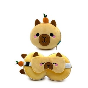 Poduszka podróżna i maska na oczy Kapibara