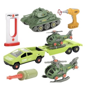 Samochód do montażu z przyczepą i helikopterem